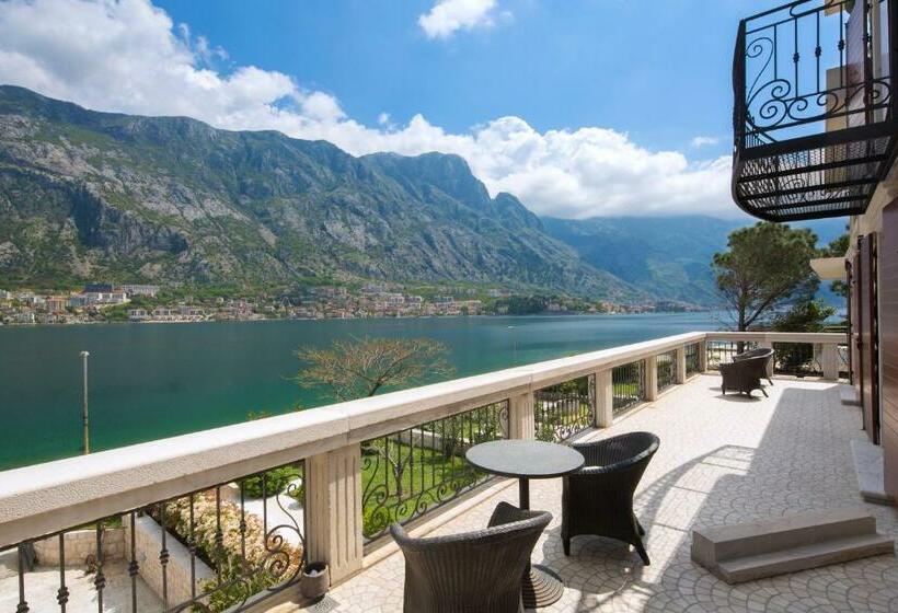 اتاق استاندارد با تخت بزرگ, Palazzo Banicevic Luxury Rooms