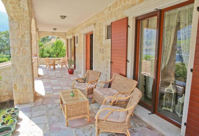 اتاق استاندارد با تخت بزرگ, Palazzo Banicevic Luxury Rooms