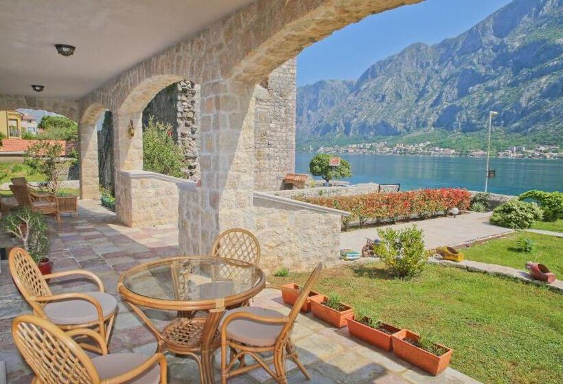 اتاق استاندارد با تخت بزرگ, Palazzo Banicevic Luxury Rooms