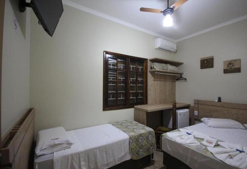 اتاق خانوادگی, Pousada Flores Em Vida