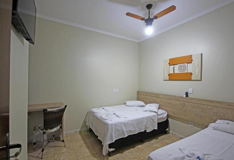 سوییت خانوادگی, Pousada Flores Em Vida