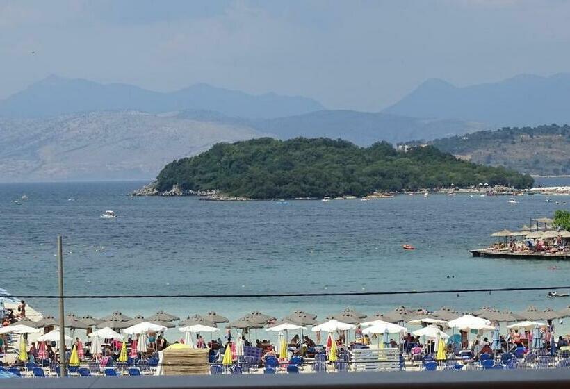 Апартаменты Superior 2 Спальни, Villa Lions