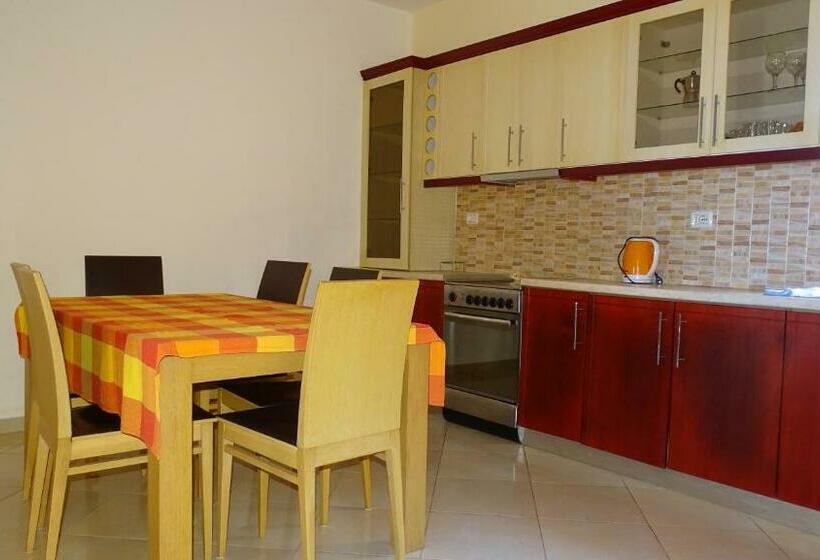 Апартаменты Superior 2 Спальни, Villa Lions