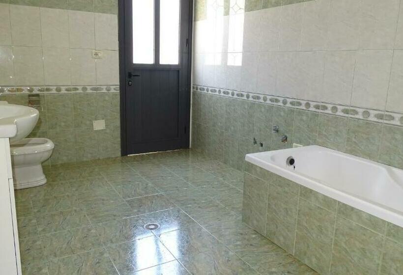 Апартаменты Superior 2 Спальни, Villa Lions