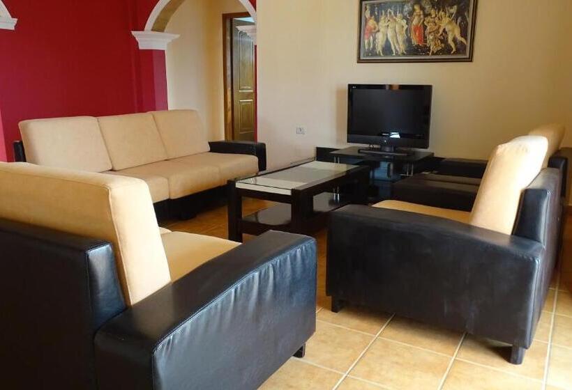 Апартаменты Superior 2 Спальни, Villa Lions