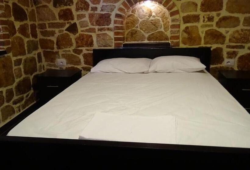 Апартаменты Премиум 1 Спальня, Villa Lions