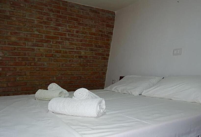 Апартаменты 1 Спальня Вид на Сад, Villa Lions