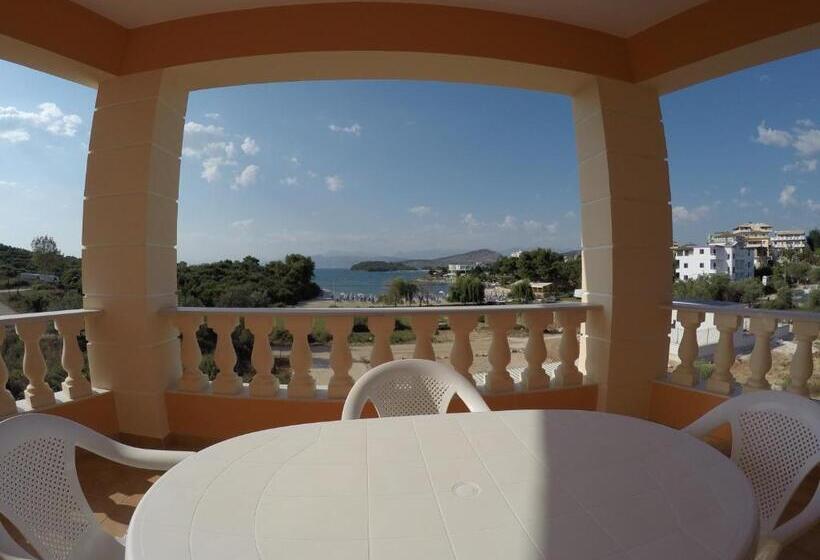 Апартаменты Superior 2 Спальни, Villa Lions