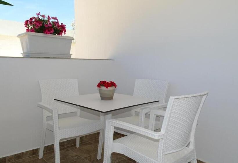 Студия Deluxe, Villa Lions