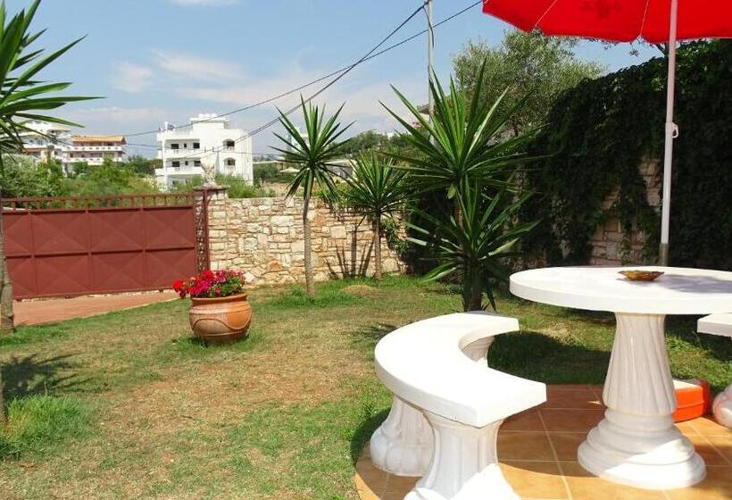 Апартаменты Superior 2 Спальни, Villa Lions