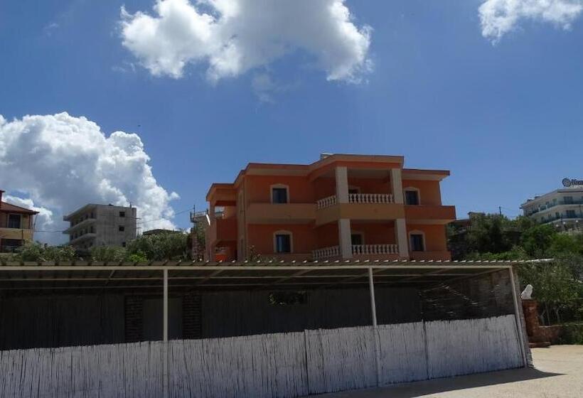 Апартаменты Superior 2 Спальни, Villa Lions