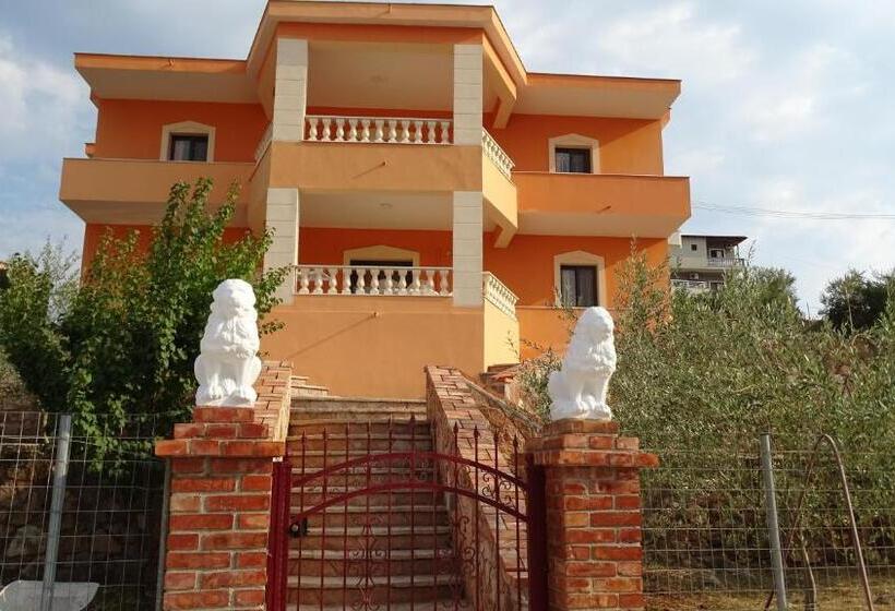 Апартаменты Superior 2 Спальни, Villa Lions