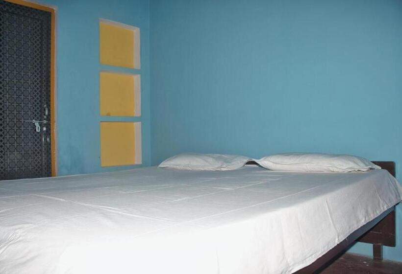 اتاق استاندارد, Vishnu Rest House