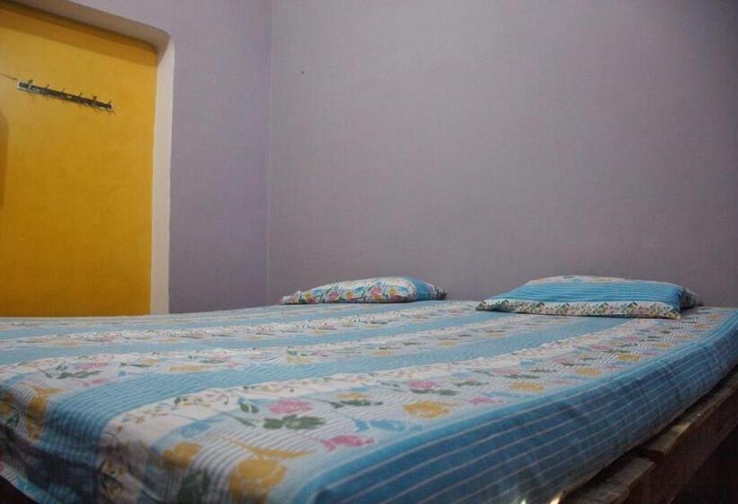 اتاق استاندارد, Vishnu Rest House