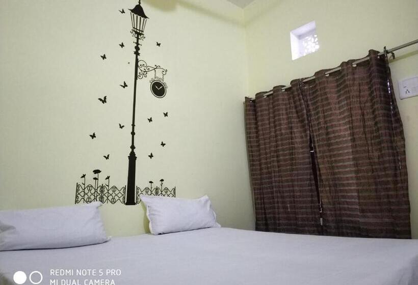 اتاق استاندارد, Vishnu Rest House