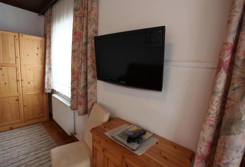 Номер Стандарт Трехместный, Pension Lipicer