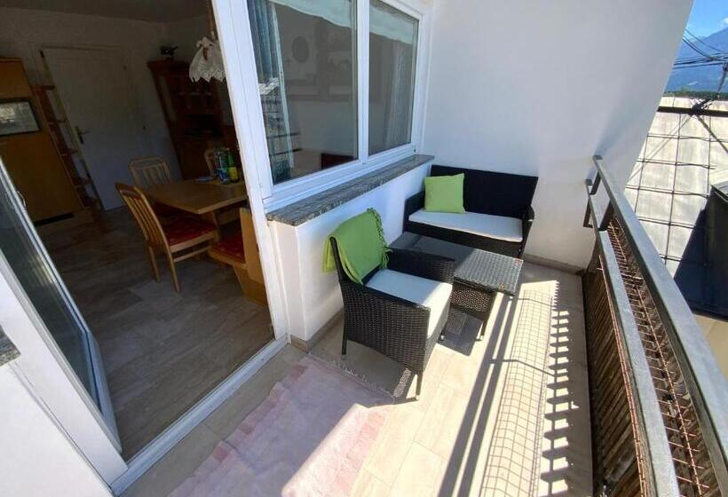 Апартаменты 3 Спальни, Pension Lipicer