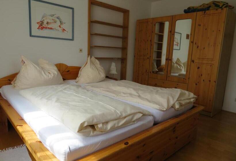 Апартаменты 3 Спальни, Pension Lipicer