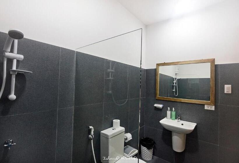 اتاق خانوادگی, Island World Panglao