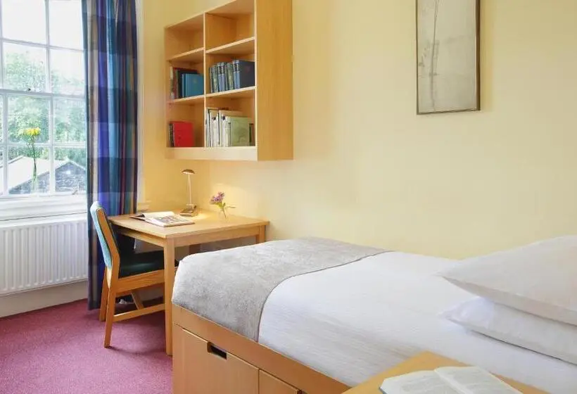 Camera Standard Singola Bagno Condiviso, Trinity College  Campus Accommodation