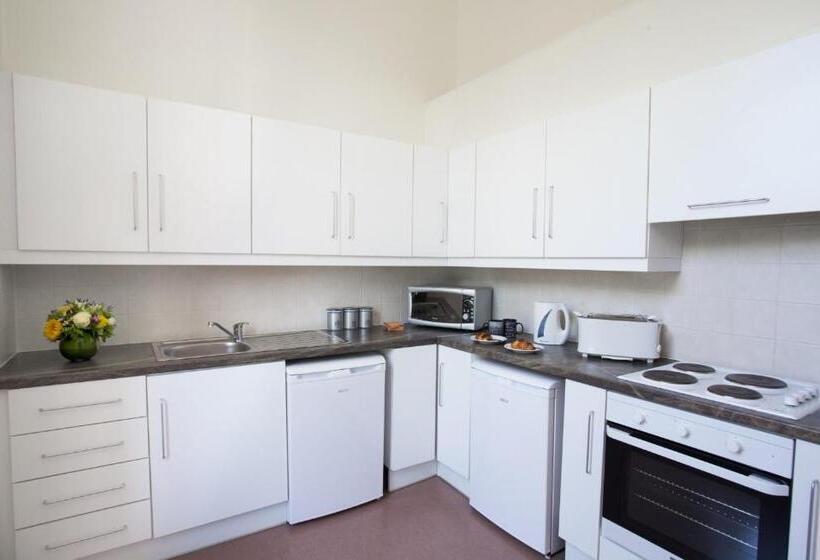 스탠다드 룸 공동 욕실, Trinity College  Campus Accommodation