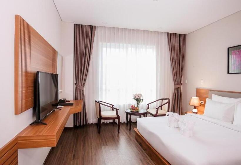 اتاق سوپریور, Elephants