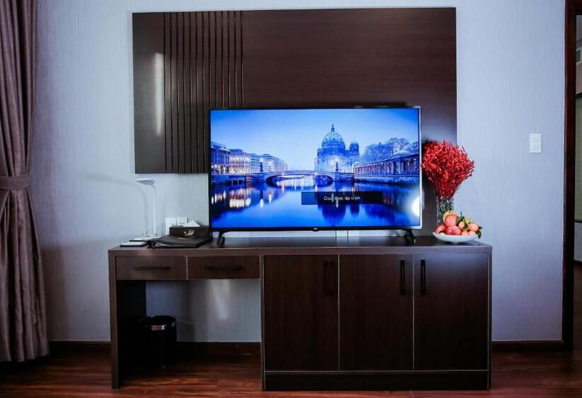 سوییت, Elephants