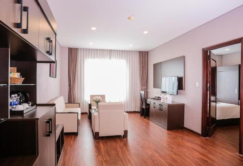 سوییت, Elephants