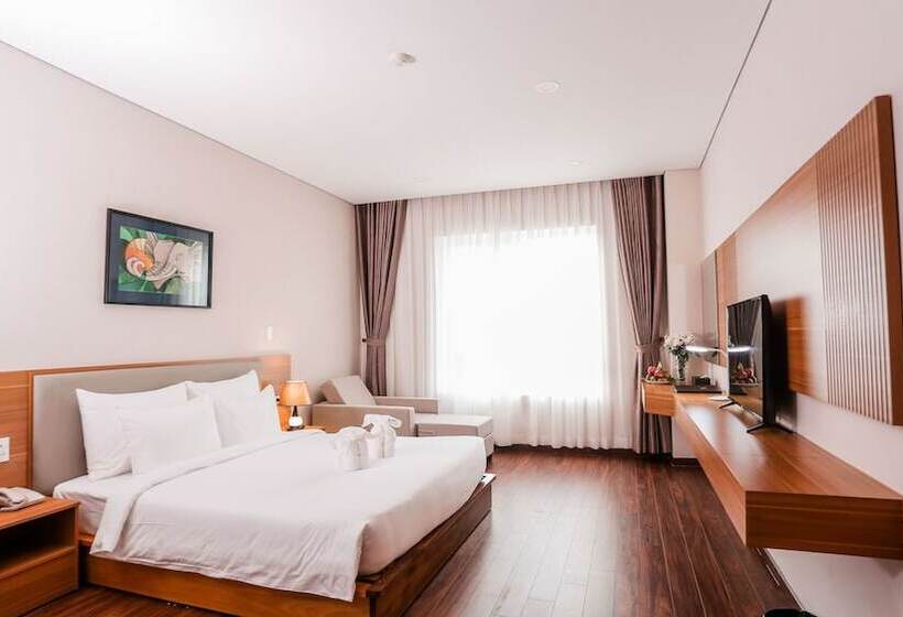 اتاق سوپریور, Elephants