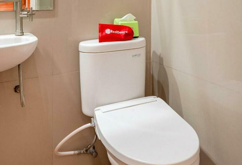 Семейный Номер, Reddoorz Syariah @ Soekarno Hatta Indah 2