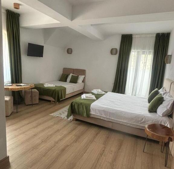 ファミリールーム, Pensiunea Rancaski