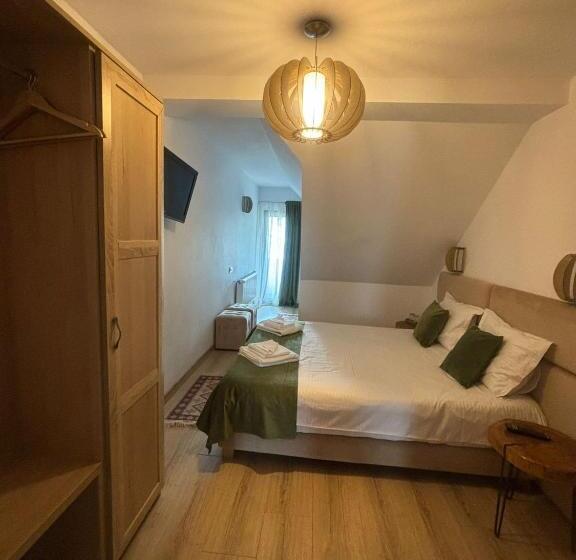 ファミリールーム, Pensiunea Rancaski