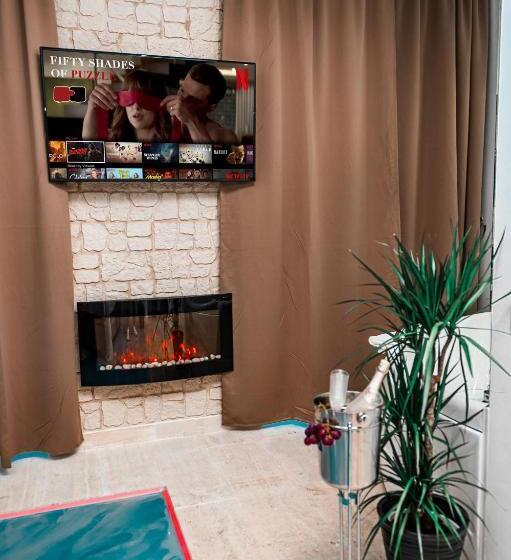 סוויטה דלוקס, Puzzle Apartaments&studios