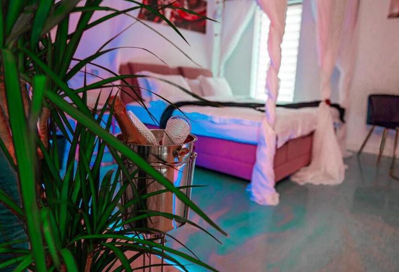 סוויטה דלוקס, Puzzle Apartaments&studios