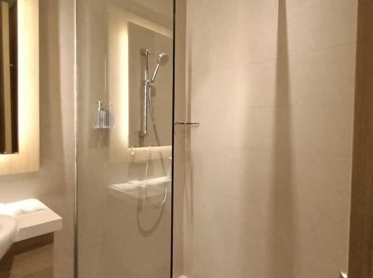 수피리어 룸, Batiqa Hotel Jayapura