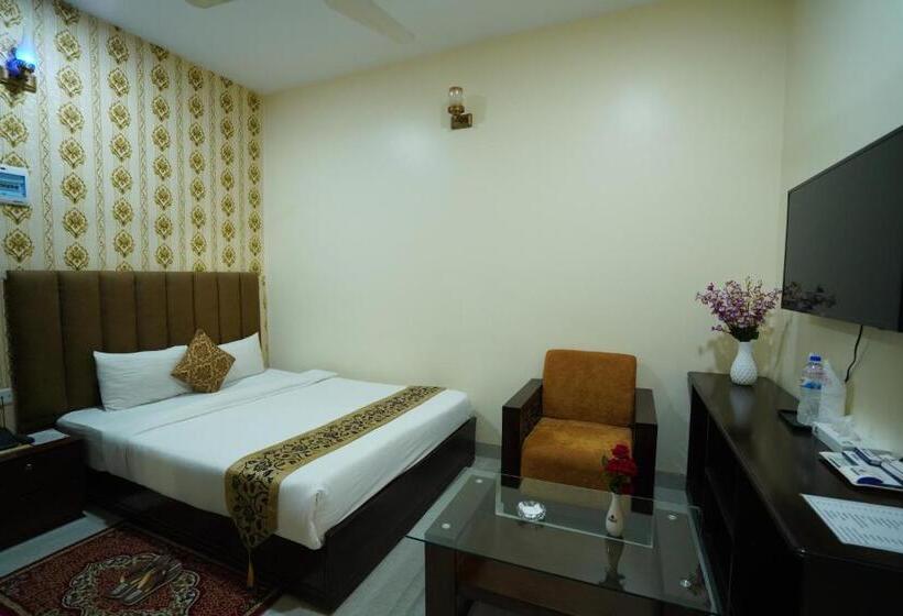 اتاق استاندارد یک نفره, Grand Mostafa Hotel Ababil