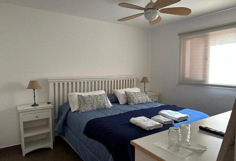 غرفة قياسية, Aparthosteriaplaza