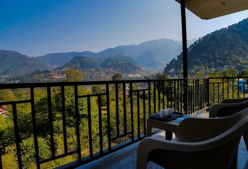 اتاق لوکس با بالکن, Merriment By Vrb Hotels Dalhousie