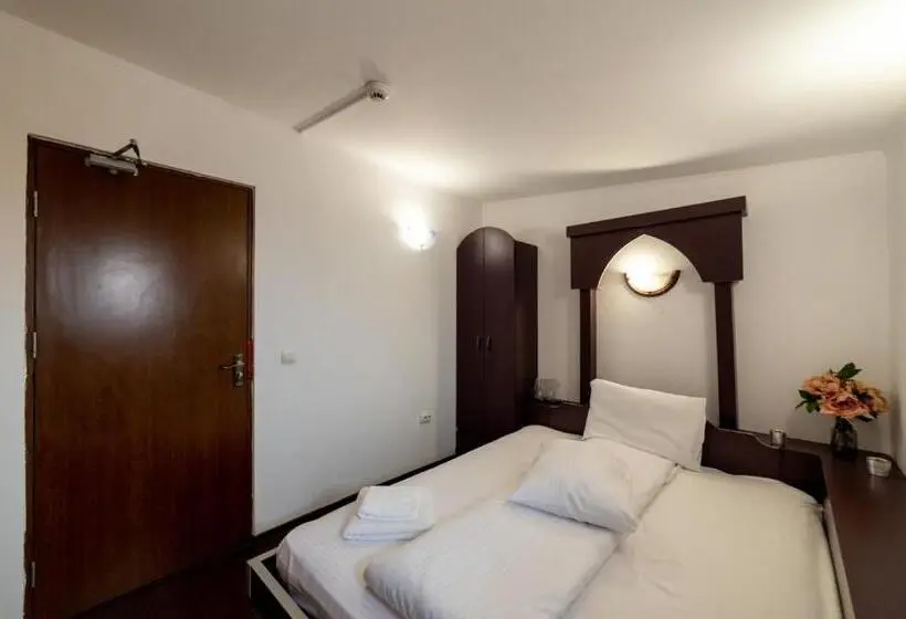 スタンダード４人部屋, Escala Rooms