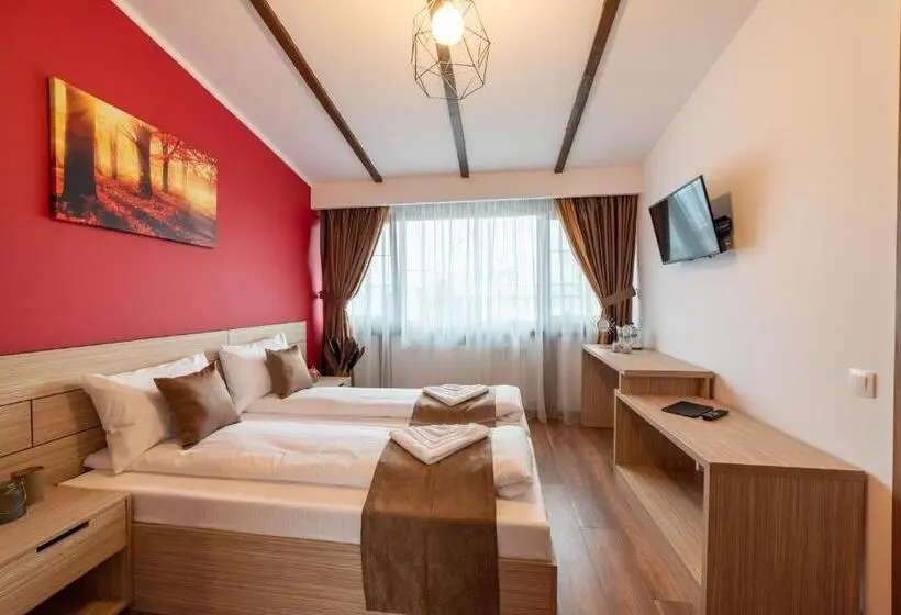 デラックスルーム, Escala Rooms