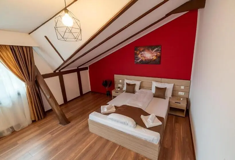 デラックスの４人部屋, Escala Rooms