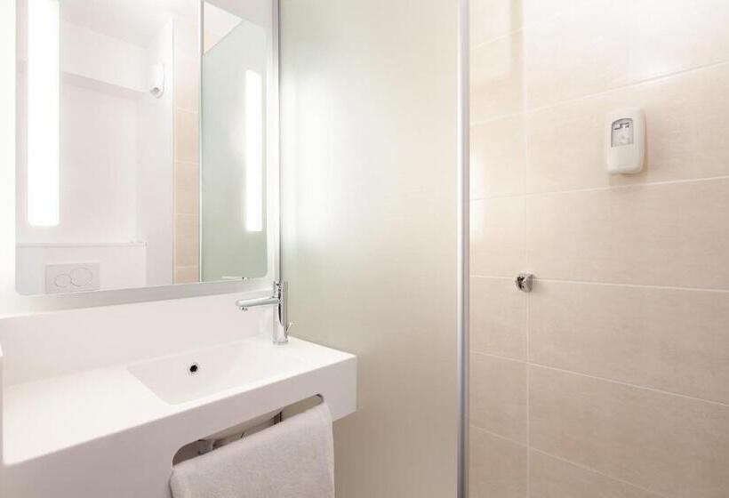 适合残疾人使用的标准间, B&b Hotel Thionville Centre Gare Porte Du Luxembourg A31