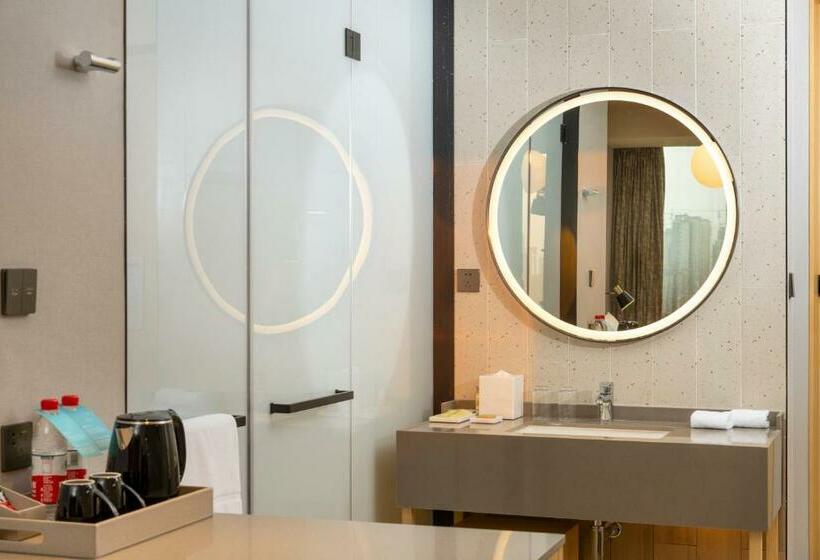 스탠다드 룸 킹사이즈 침대, Hilton Garden Inn Changde Dingcheng