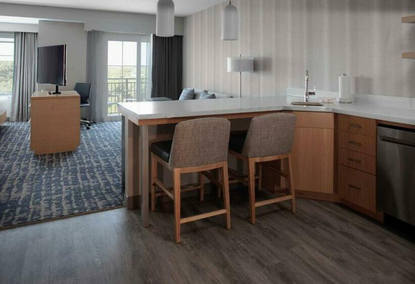 Standard Studio Queen Size Seng, Residence Inn By Marriott Jekyll Island