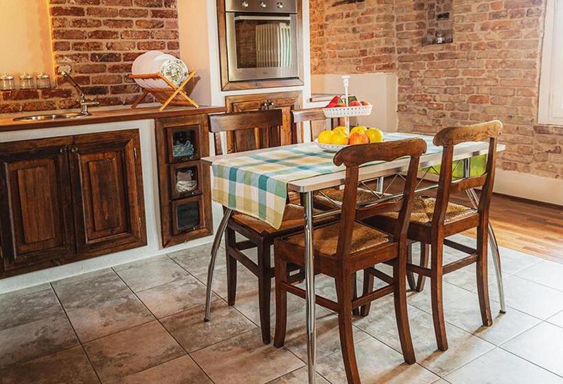 スタンダード４人部屋, Il Giardino Sul Tetto B&b
