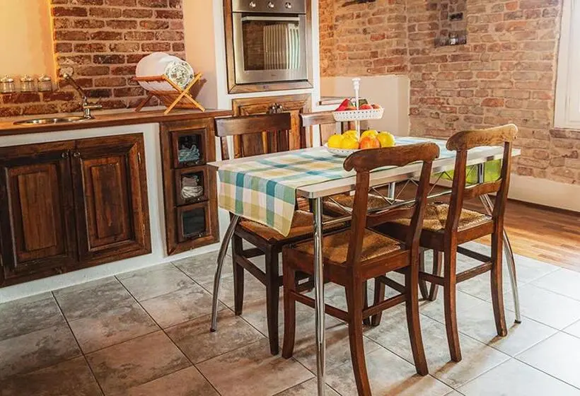 スタンダード４人部屋, Il Giardino Sul Tetto B&b