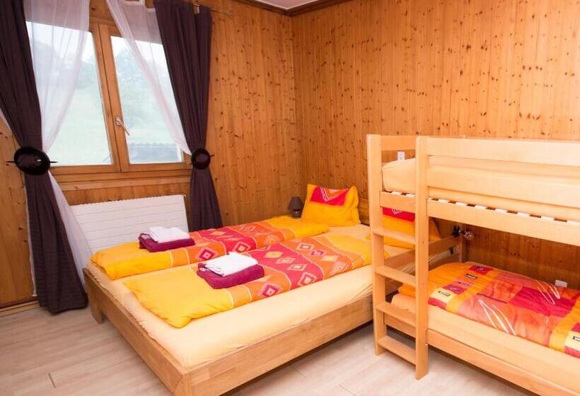 غرفة قياسية رباعية حمام مشترك, Bed And Breakfast Huobschür