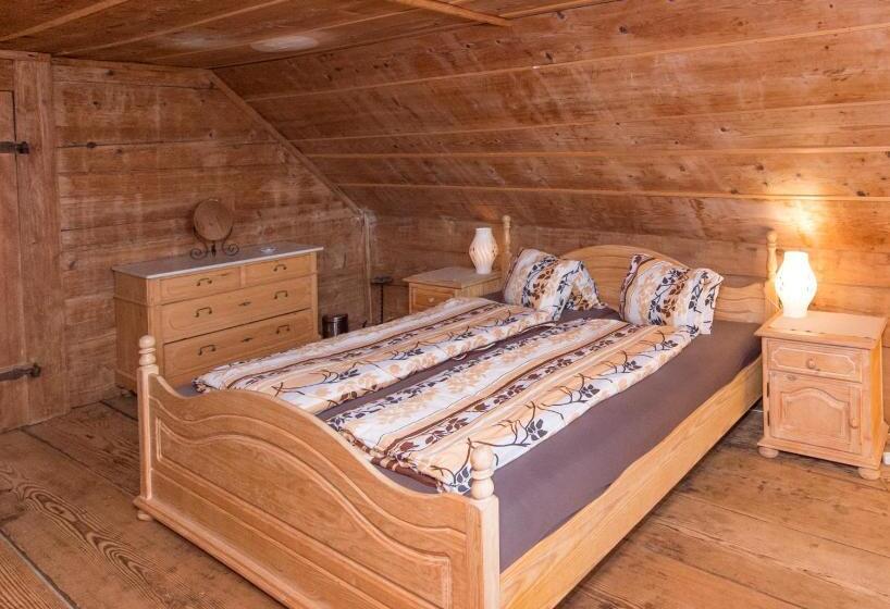 标准四人间共用浴室, Bed And Breakfast Huobschür