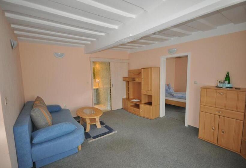 جناح, Gasthof Zum Kramer