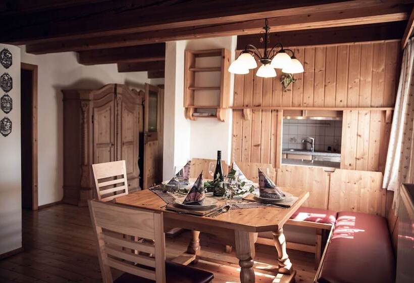 شقة غرفة واحدة, Gasthof Zum Kramer